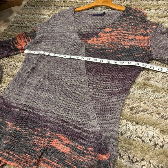 PrAna Vignette V-neck Knit Sweater Asymmetrical Purple Tart Size Large - Picture 11 of 12